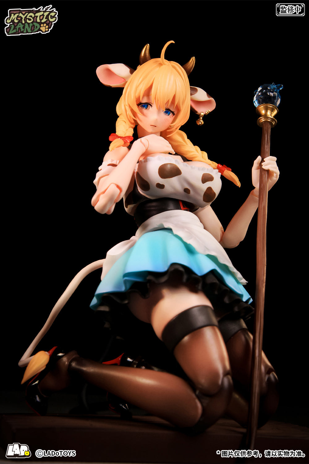 ERA-003 Daisy Taurus Waitress Ver. 1/12 Action Figure