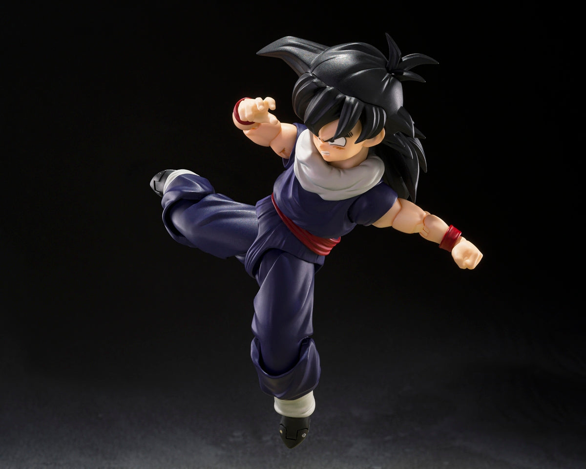 S.H.Figuarts  Son Gohan (Z-Fighters) Limited Edition with Z-Fighters Group Base Ver. A